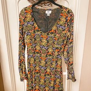 Old Navy Long Sleeve Floral Dress